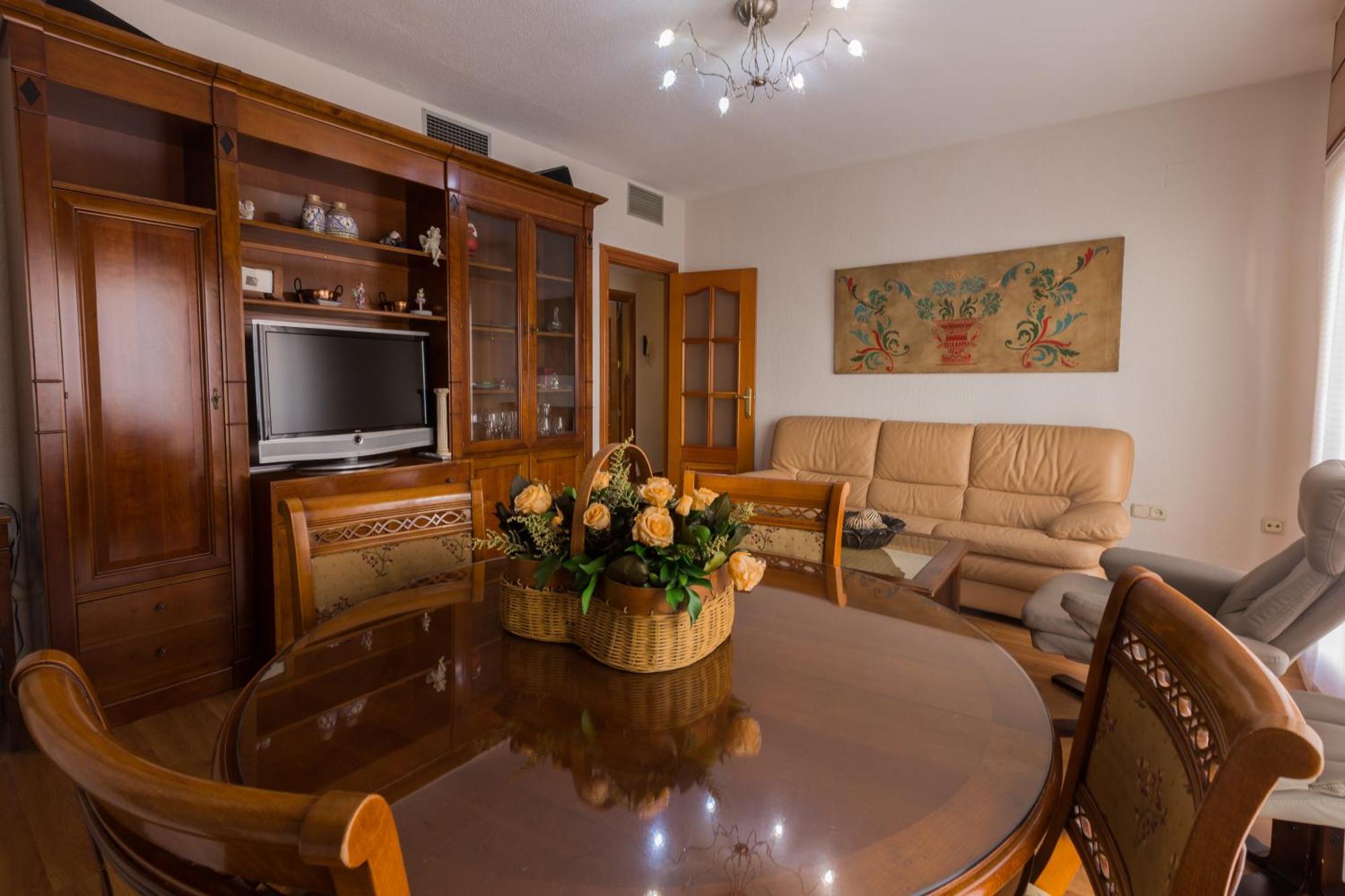 Gracia Suites - Centro Y Confort Con Parking Gratis Гранада Екстериор снимка